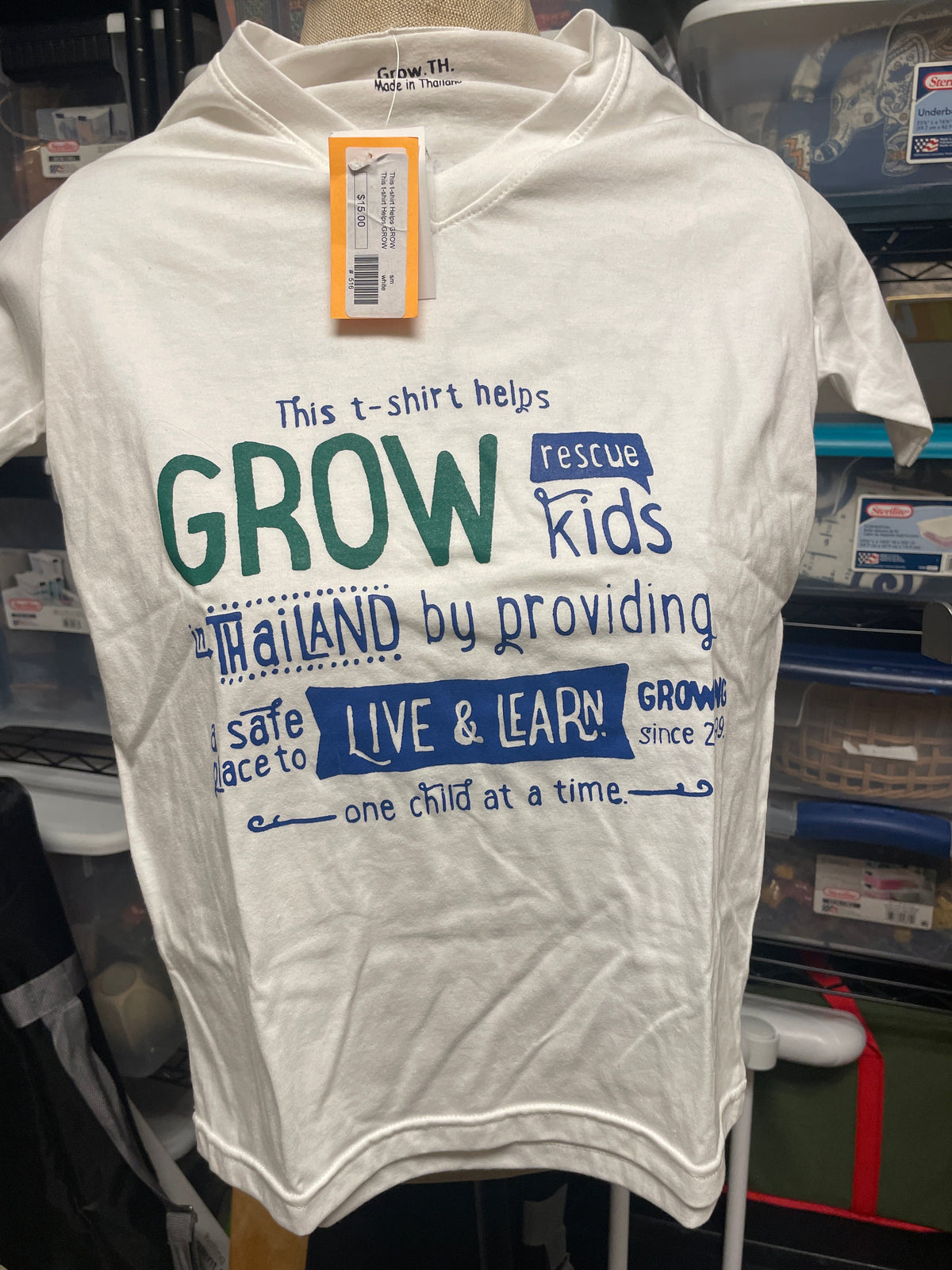 515-This t-shirt Helps GROW-Lg