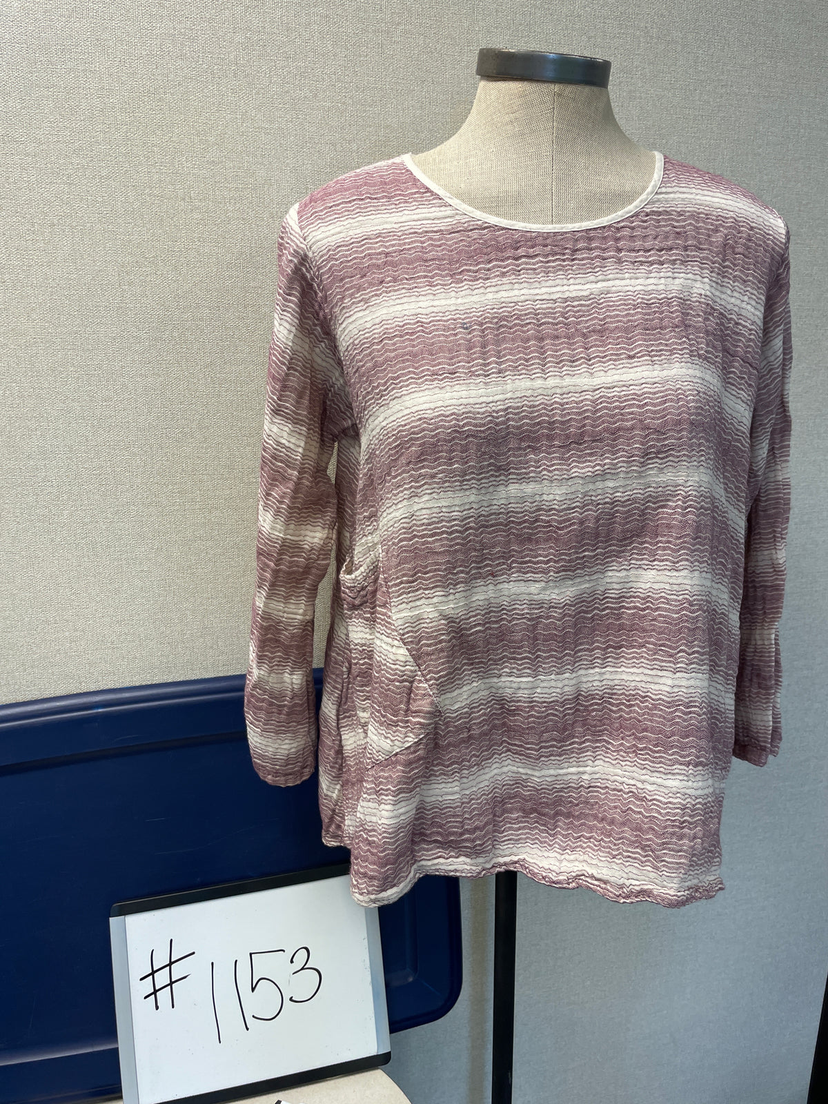 1153-Round neck top TC2