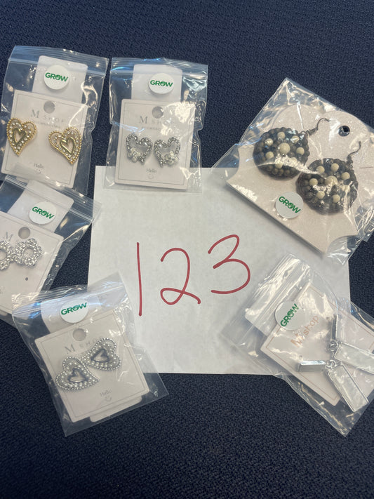00123-Earrings Misc 15
