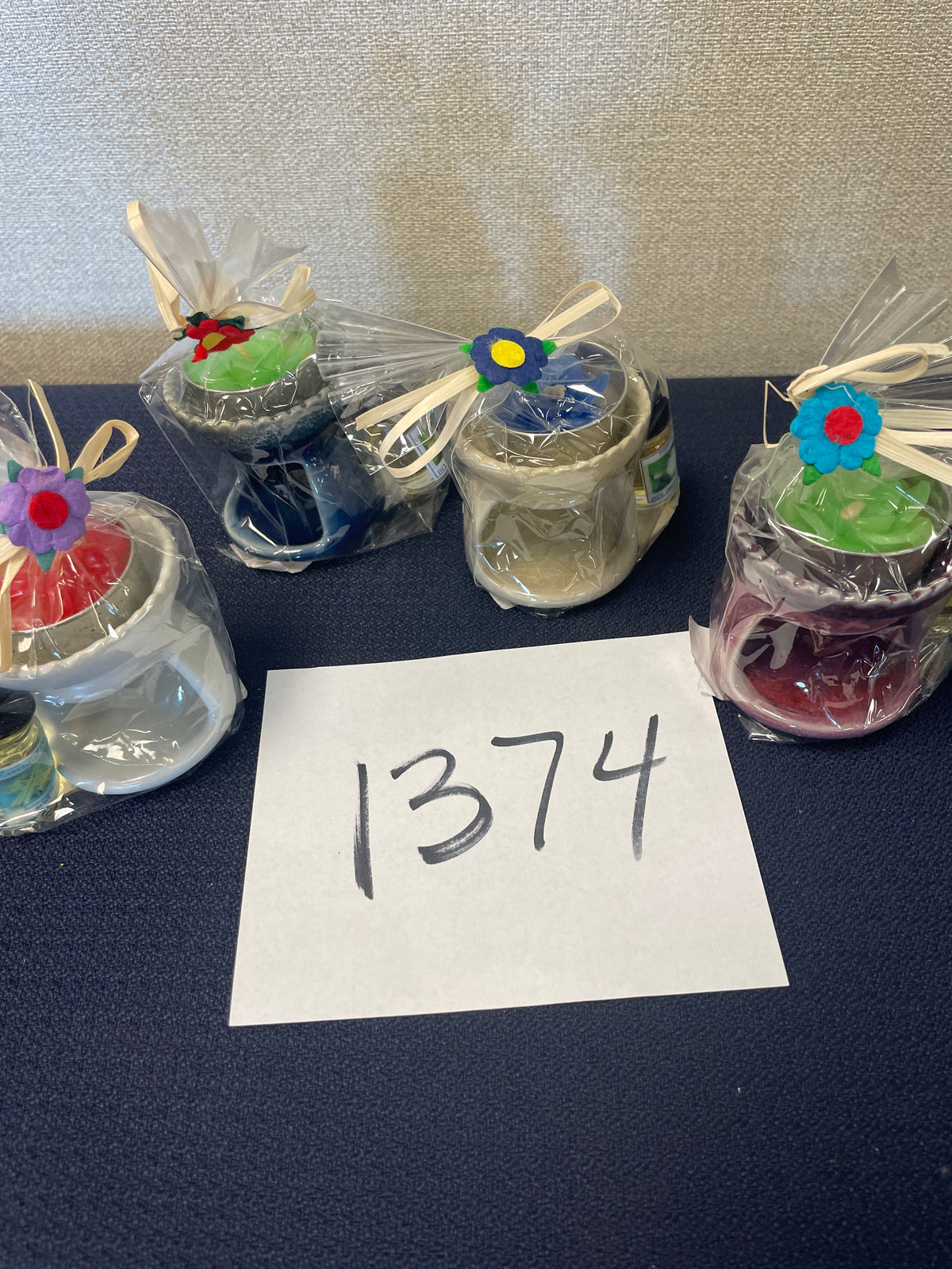 1374-Tea Light w/ Oil