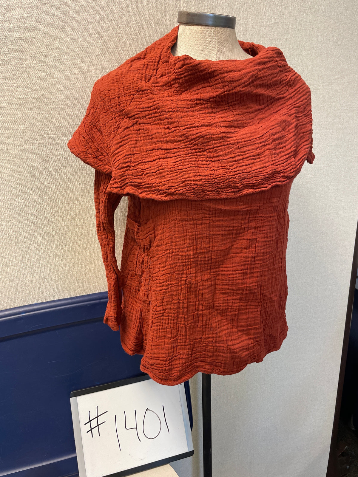 1401-Shaw Neck Top rust