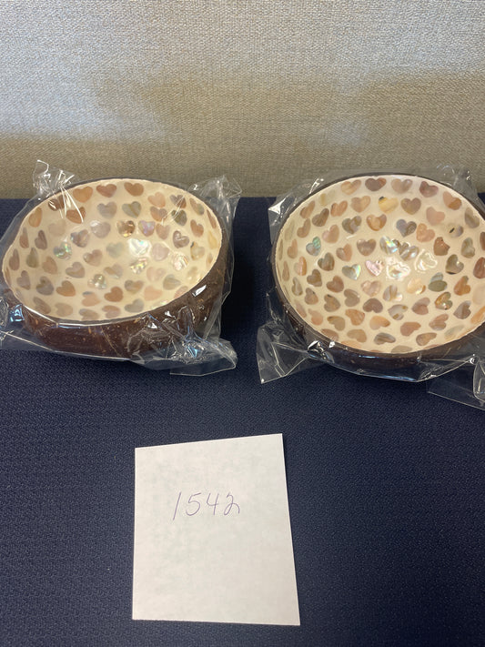 1542-Coconut Bowl with Inlay