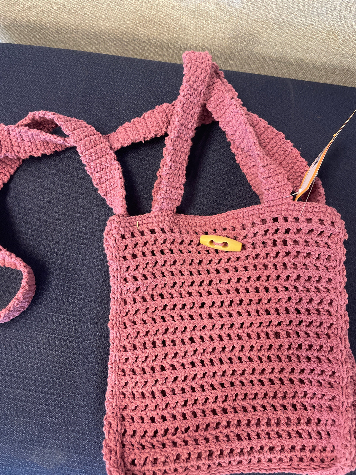 1553-Crochet Handbag 7x7.5"