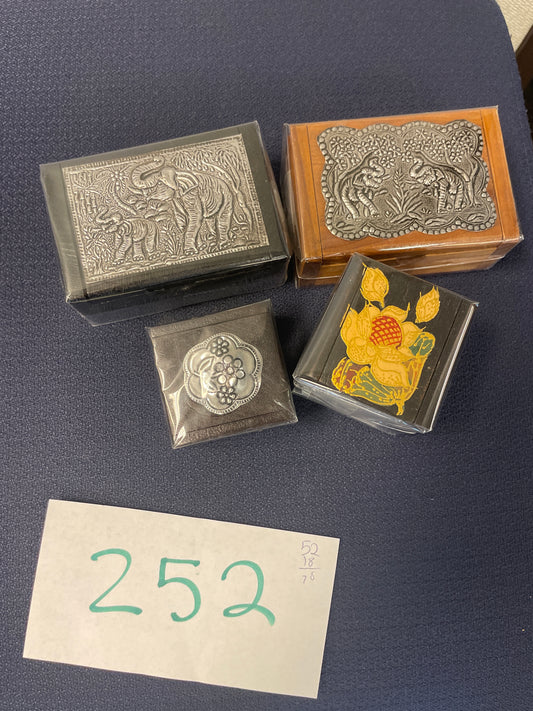 252-Mini Wooden Box