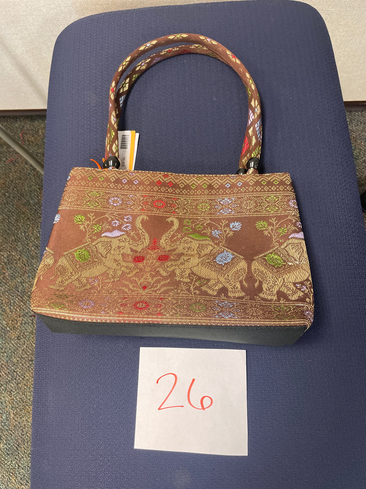 00026-Structured Handbag Med