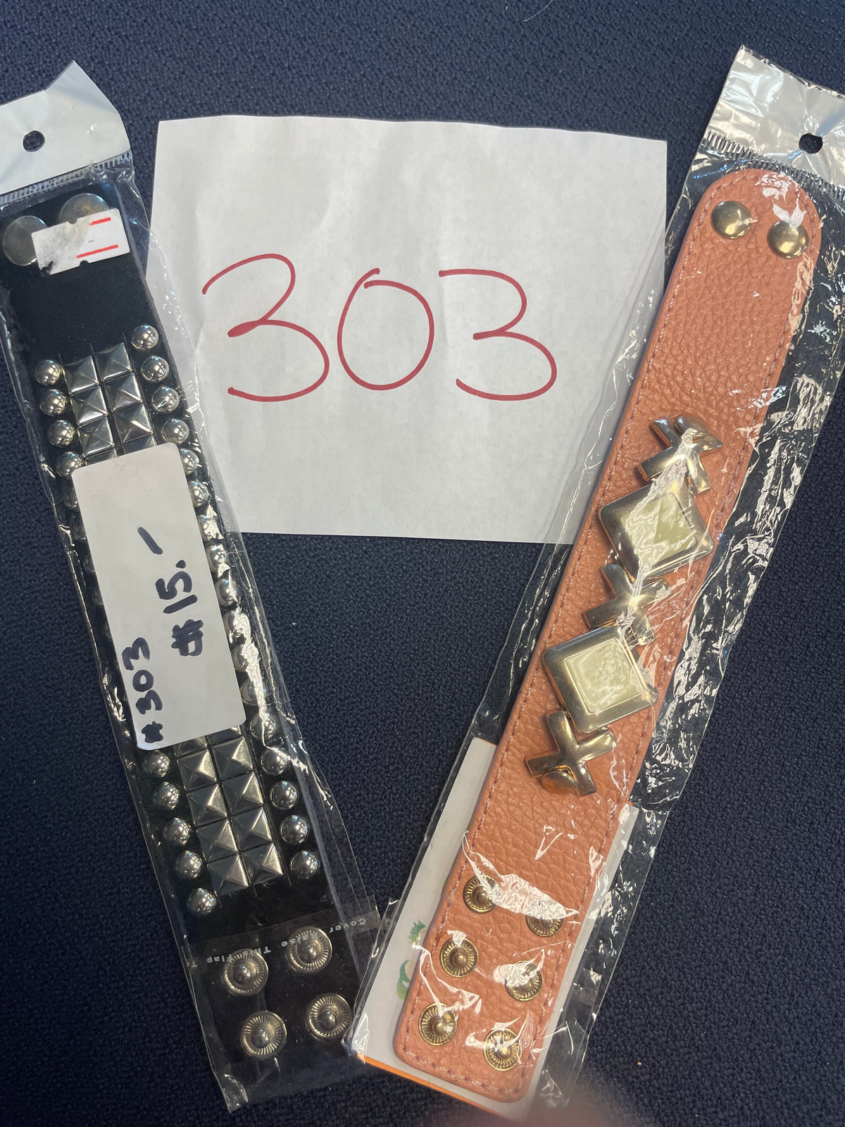 303-Bracelet Leather
