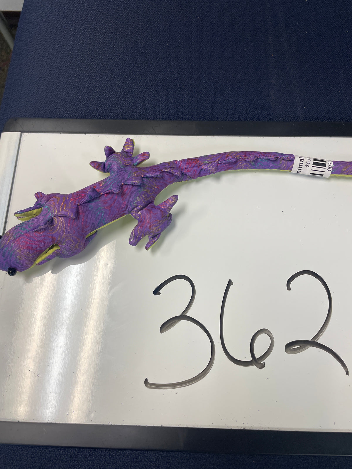 362-Sand Animal Gecko-13"