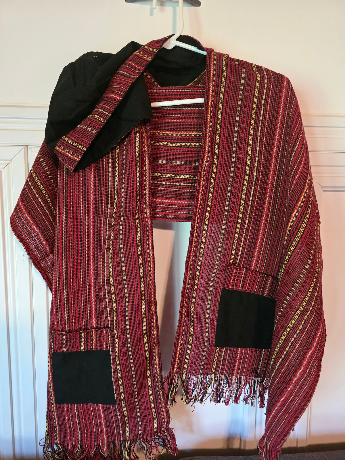 742-Woven Wrap with Hood